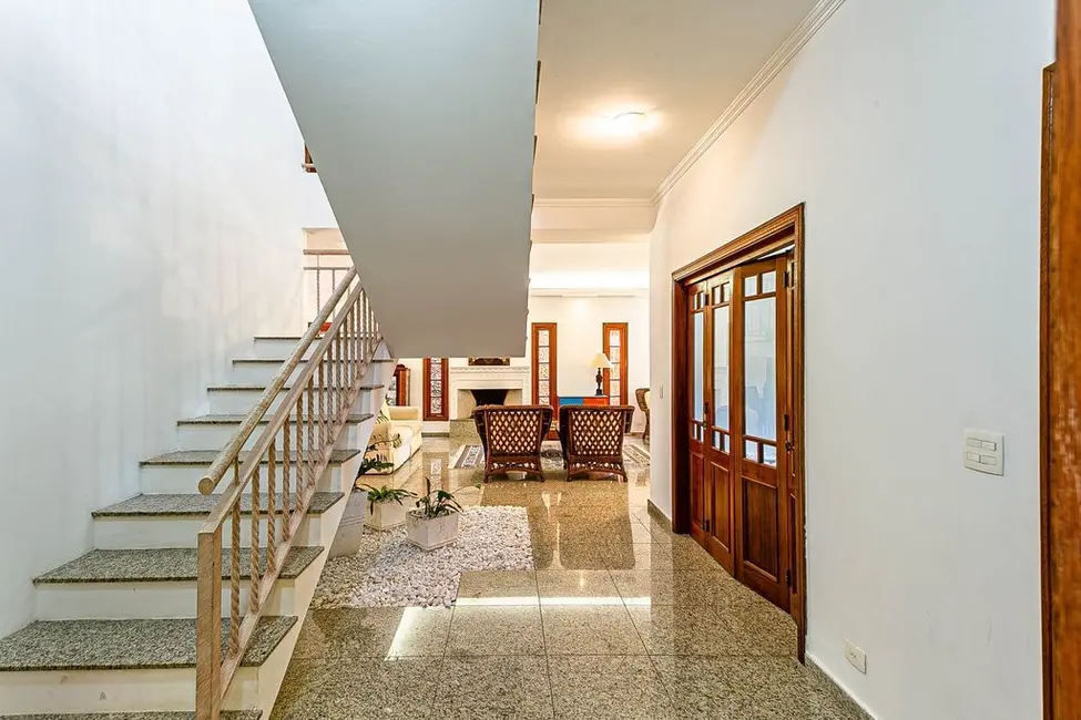 Foto 2 de Casa de Condomínio com 4 quartos à venda, 365m2 em Centro, Barueri - SP