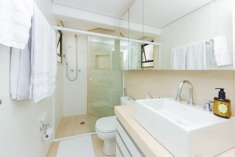 Apartamento com 3 quartos à venda, 93m2 em Vila Olímpia, São Paulo - SP - imagem 3 Foto 3 de Apartamento com 3 quartos à venda, 93m2 em Vila Olímpia, São Paulo - SP