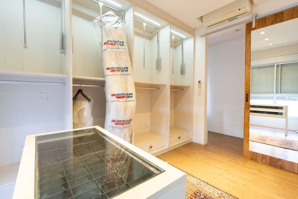 Apartamento com 4 quartos à venda, 411m2 em Vila Mariana, São Paulo - SP - imagem 9 Foto 9 de Apartamento com 4 quartos à venda, 411m2 em Vila Mariana, São Paulo - SP