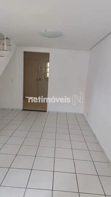 Foto 3 de Casa de Condomínio com 2 quartos para alugar, 72m2 em Jardim Guerreiro, Cotia - SP