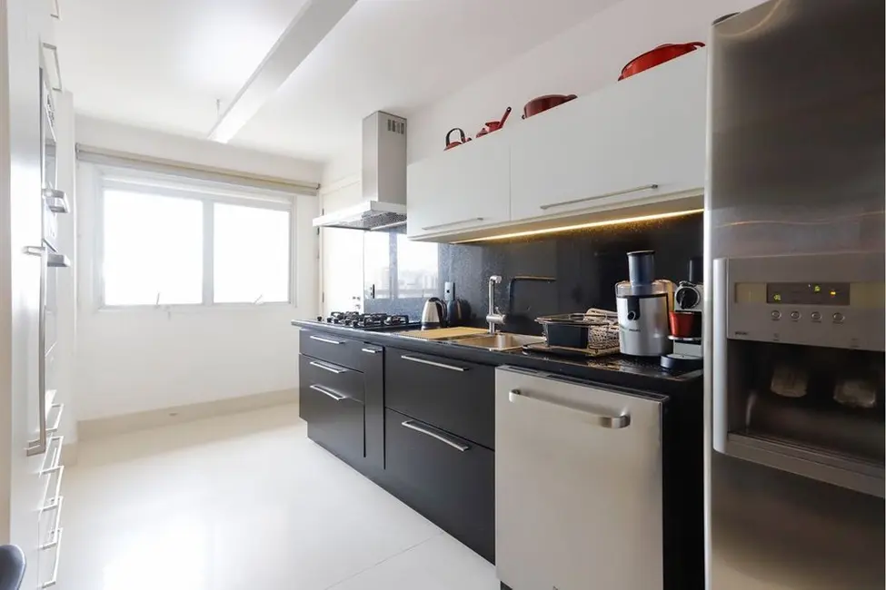 Apartamento com 3 quartos à venda, 136m2 em Perdizes, São Paulo - SP - imagem 8 Foto 8 de Apartamento com 3 quartos à venda, 136m2 em Perdizes, São Paulo - SP