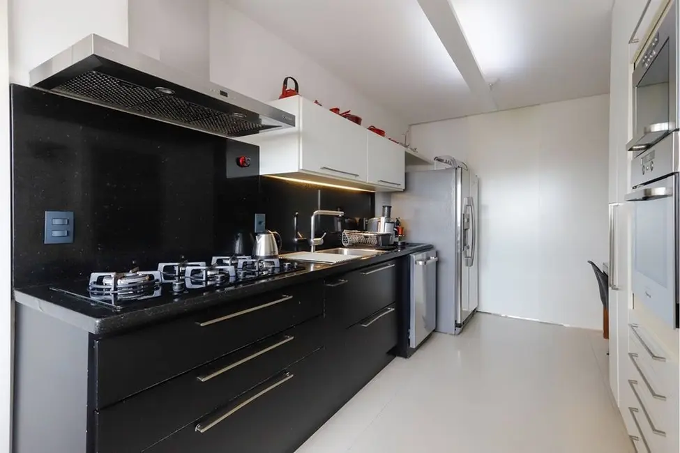 Apartamento com 3 quartos à venda, 136m2 em Perdizes, São Paulo - SP - imagem 6 Foto 6 de Apartamento com 3 quartos à venda, 136m2 em Perdizes, São Paulo - SP