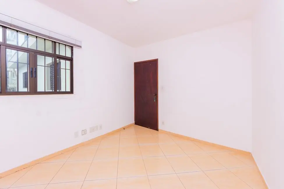Casa de Condomínio com 4 quartos à venda, 180m2 em Osvaldo Cruz, Sao Caetano Do Sul - SP - imagem 3 Foto 3 de Casa de Condomínio com 4 quartos à venda, 180m2 em Osvaldo Cruz, Sao Caetano Do Sul - SP