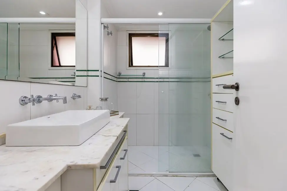 Foto 5 de Apartamento com 3 quartos à venda, 151m2 em Vila Nova Conceição, São Paulo - SP