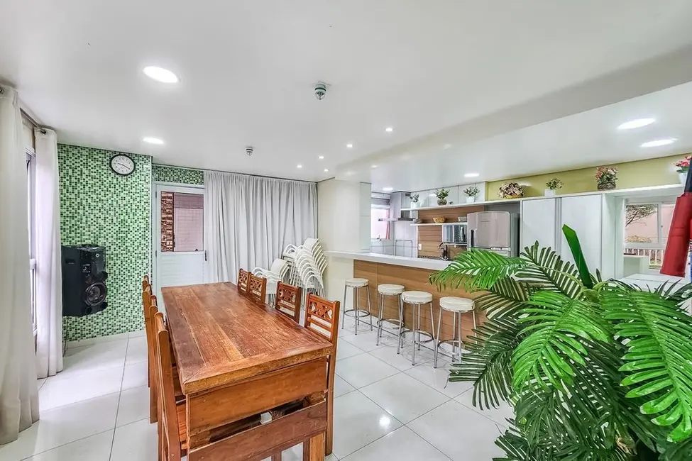 Apartamento com 2 quartos à venda, 42m2 em Canhema, Diadema - SP - imagem 8 Foto 8 de Apartamento com 2 quartos à venda, 42m2 em Canhema, Diadema - SP