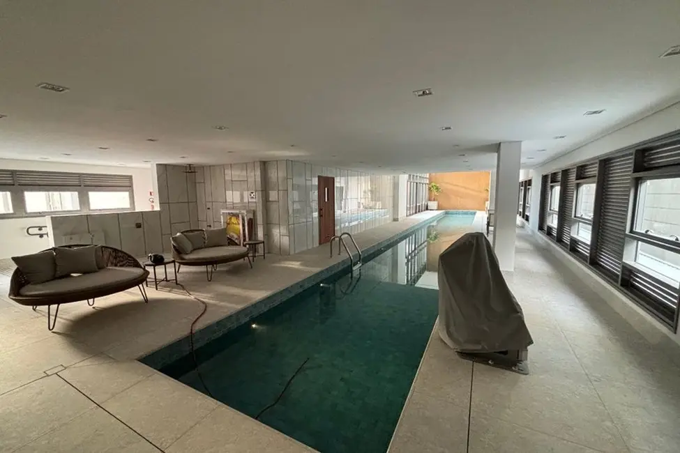 Apartamento com 3 quartos à venda, 150m2 em Moema, São Paulo - SP - imagem 2 Foto 2 de Apartamento com 3 quartos à venda, 150m2 em Moema, São Paulo - SP