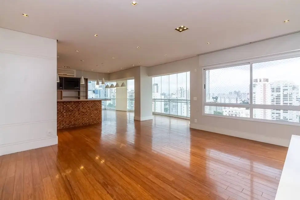 Foto 1 de Cobertura com 4 quartos à venda, 348m2 em São Paulo - SP