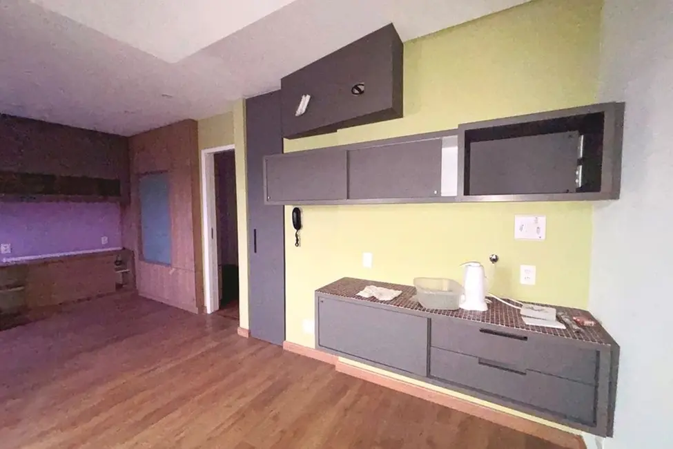 Apartamento com 1 quarto à venda, 82m2 em Rio Branco, Porto Alegre - RS - imagem 5 Foto 5 de Apartamento com 1 quarto à venda, 82m2 em Rio Branco, Porto Alegre - RS