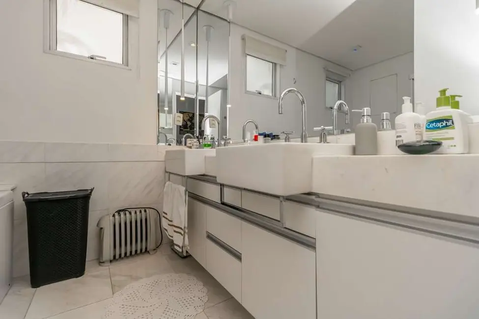 Foto 6 de Apartamento com 2 quartos à venda, 146m2 em Vila Nova Conceição, São Paulo - SP