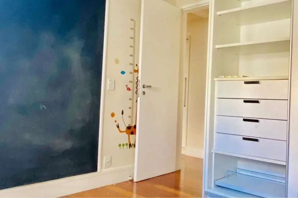 Apartamento com 3 quartos à venda, 157m2 em Perdizes, São Paulo - SP - imagem 5 Foto 5 de Apartamento com 3 quartos à venda, 157m2 em Perdizes, São Paulo - SP