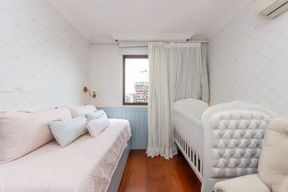 Foto 7 de Apartamento com 4 quartos à venda, 162m2 em Indianópolis, São Paulo - SP