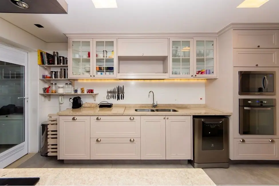 Apartamento com 3 quartos à venda, 173m2 em Brooklin Paulista, São Paulo - SP - imagem 3 Foto 3 de Apartamento com 3 quartos à venda, 173m2 em Brooklin Paulista, São Paulo - SP