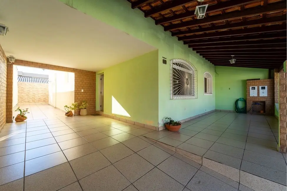 Casa de Condomínio com 3 quartos à venda, 218m2 em Vila Rami, Jundiai - SP - imagem 1 Foto 1 de Casa de Condomínio com 3 quartos à venda, 218m2 em Vila Rami, Jundiai - SP