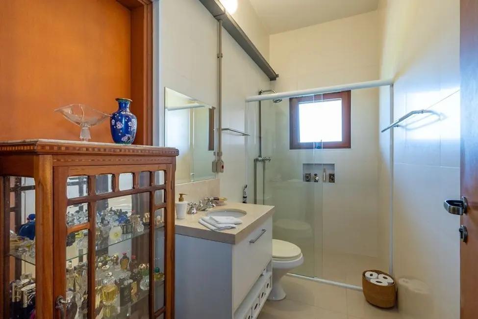 Foto 6 de Casa de Condomínio com 3 quartos à venda, 195m2 em Granja Viana, Cotia - SP