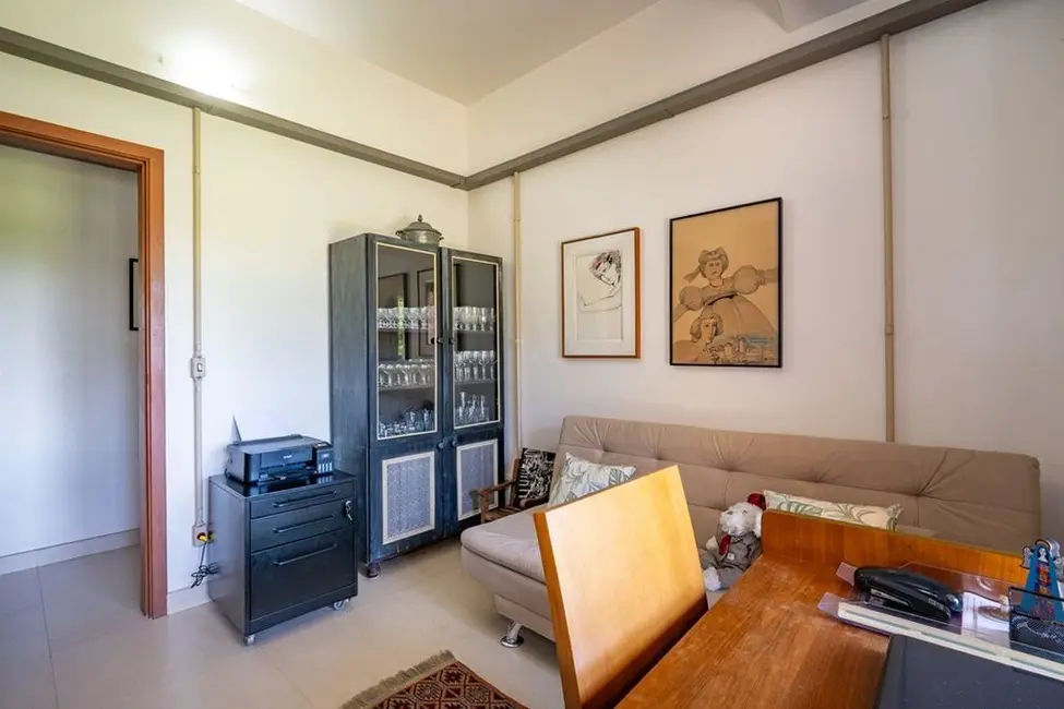 Foto 9 de Casa de Condomínio com 3 quartos à venda, 195m2 em Granja Viana, Cotia - SP