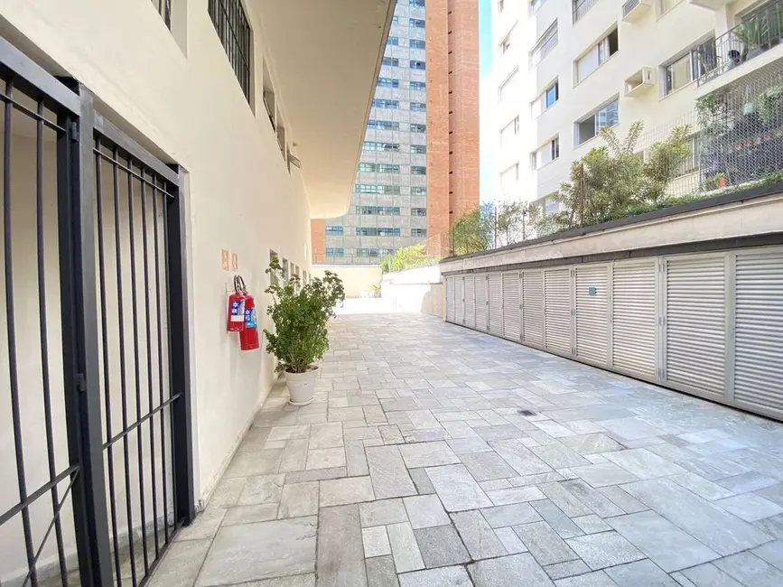 Foto 3 de Apartamento com 1 quarto à venda, 51m2 em Indianópolis, São Paulo - SP
