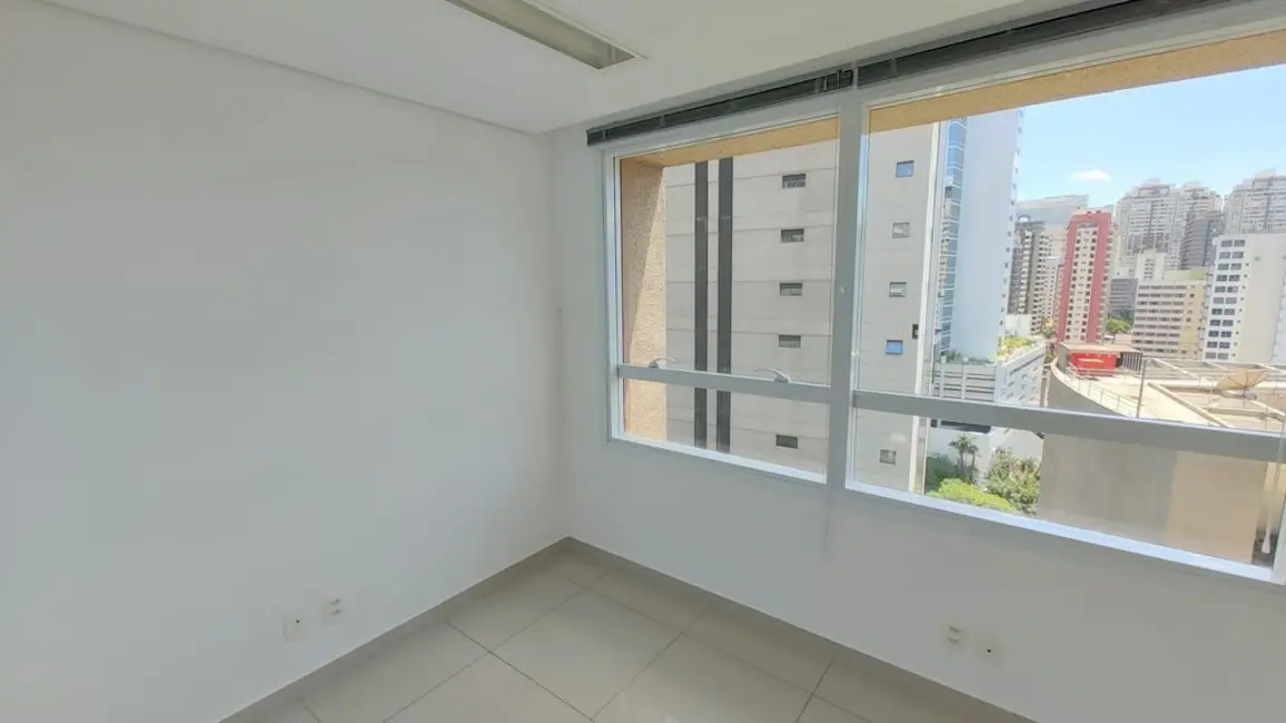 Sala Comercial à venda, 33m2 em Bela Vista, São Paulo - SP - imagem 1 Foto 1 de Sala Comercial à venda, 33m2 em Bela Vista, São Paulo - SP