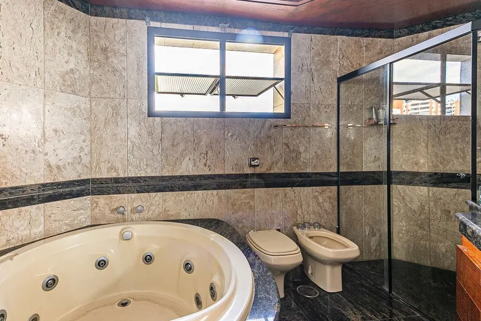 Foto 9 de Apartamento com 4 quartos à venda, 238m2 em Morumbi, São Paulo - SP
