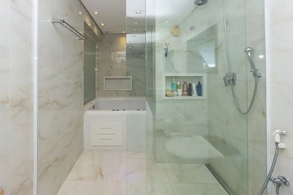 Casa de Condomínio com 3 quartos à venda, 514m2 em Alto da Boa Vista, São Paulo - SP - imagem 9 Foto 9 de Casa de Condomínio com 3 quartos à venda, 514m2 em Alto da Boa Vista, São Paulo - SP