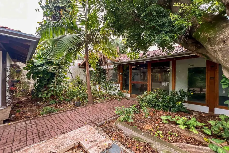 Foto 8 de Terreno / Lote à venda, 788m2 em Alto de Pinheiros, São Paulo - SP