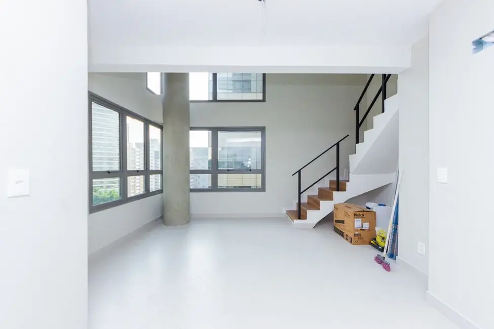 Apartamento com 1 quarto à venda, 63m2 em Indianópolis, São Paulo - SP - imagem 1 Foto 1 de Apartamento com 1 quarto à venda, 63m2 em Indianópolis, São Paulo - SP