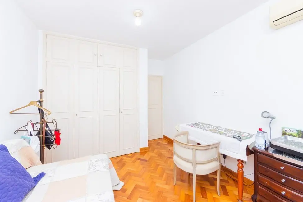 Foto 5 de Apartamento com 4 quartos à venda, 180m2 em Campo Belo, São Paulo - SP