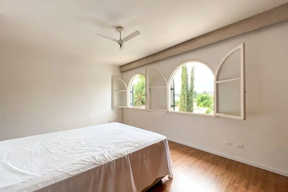 Foto 4 de Casa de Condomínio com 6 quartos à venda, 377m2 em Vila Sônia, São Paulo - SP
