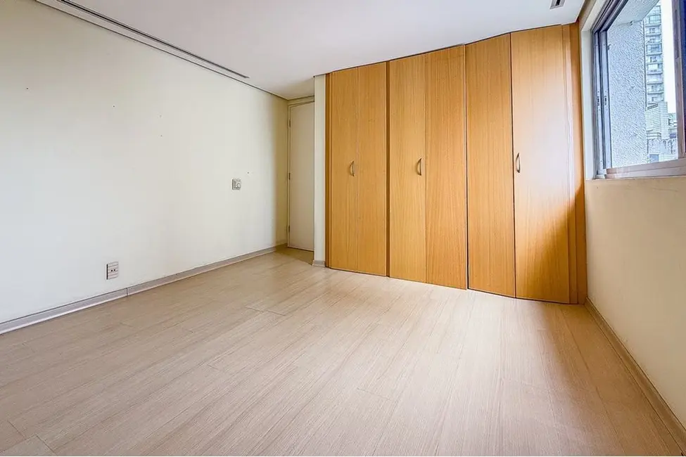 Apartamento com 4 quartos à venda, 277m2 em Vila Andrade, São Paulo - SP - imagem 8 Foto 8 de Apartamento com 4 quartos à venda, 277m2 em Vila Andrade, São Paulo - SP
