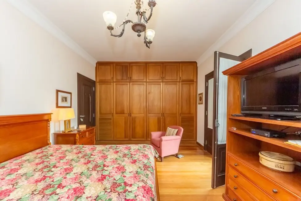 Casa de Condomínio com 3 quartos à venda, 294m2 em Planalto Paulista, São Paulo - SP - imagem 2 Foto 2 de Casa de Condomínio com 3 quartos à venda, 294m2 em Planalto Paulista, São Paulo - SP