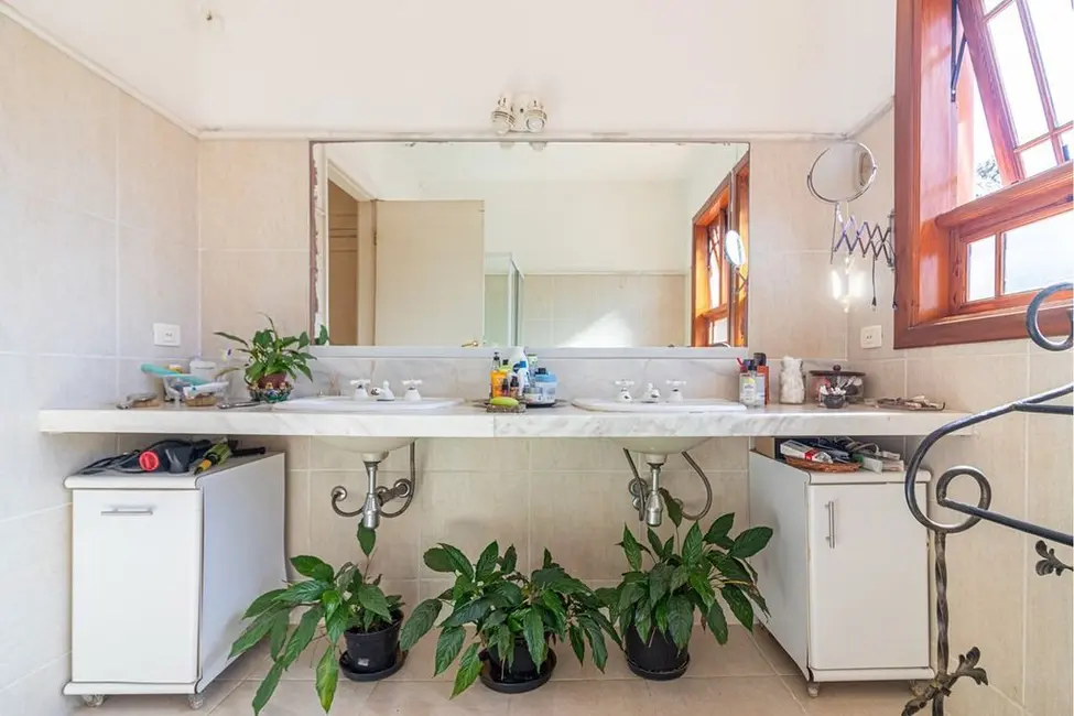 Foto 3 de Casa de Condomínio com 3 quartos à venda, 309m2 em Real Parque, São Paulo - SP