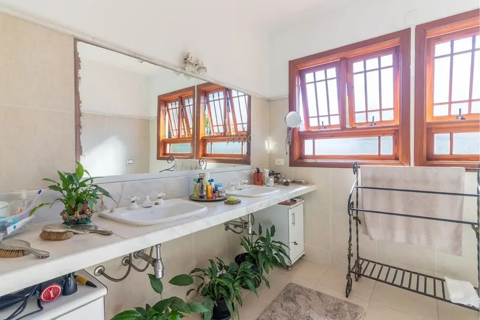 Foto 2 de Casa de Condomínio com 3 quartos à venda, 309m2 em Real Parque, São Paulo - SP