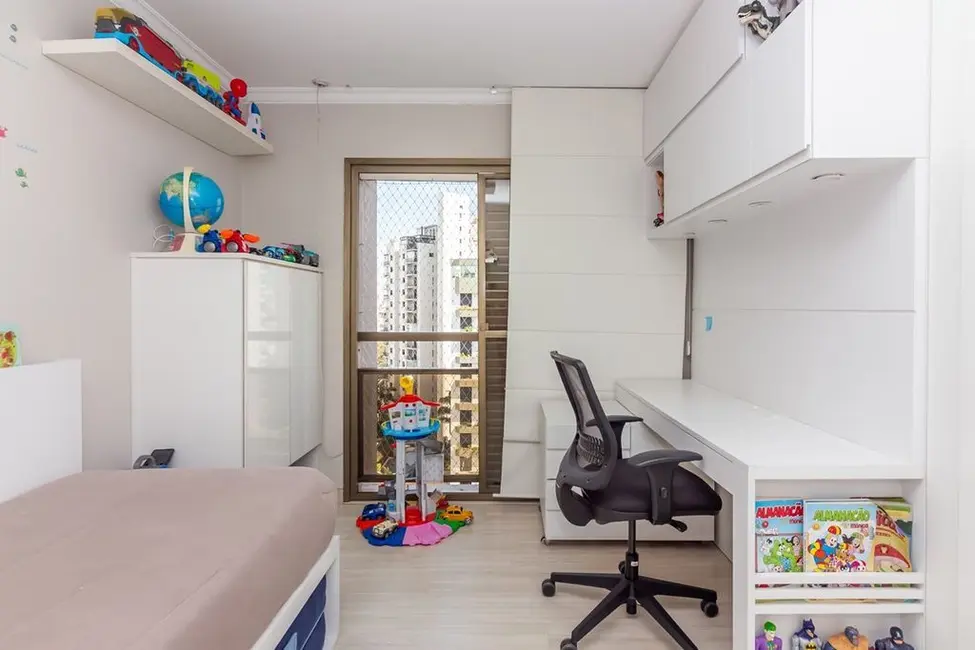 Apartamento com 3 quartos à venda, 107m2 em Moema, São Paulo - SP - imagem 6 Foto 6 de Apartamento com 3 quartos à venda, 107m2 em Moema, São Paulo - SP