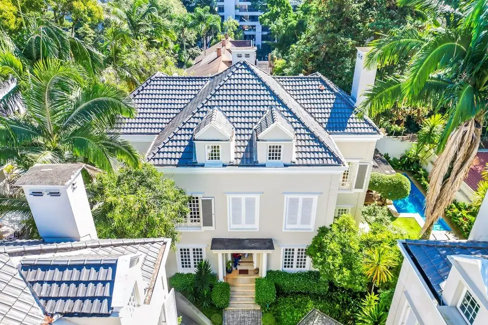 Casa de Condomínio com 5 quartos à venda, 728m2 em Alto da Boa Vista, São Paulo - SP - imagem 1 Foto 1 de Casa de Condomínio com 5 quartos à venda, 728m2 em Alto da Boa Vista, São Paulo - SP