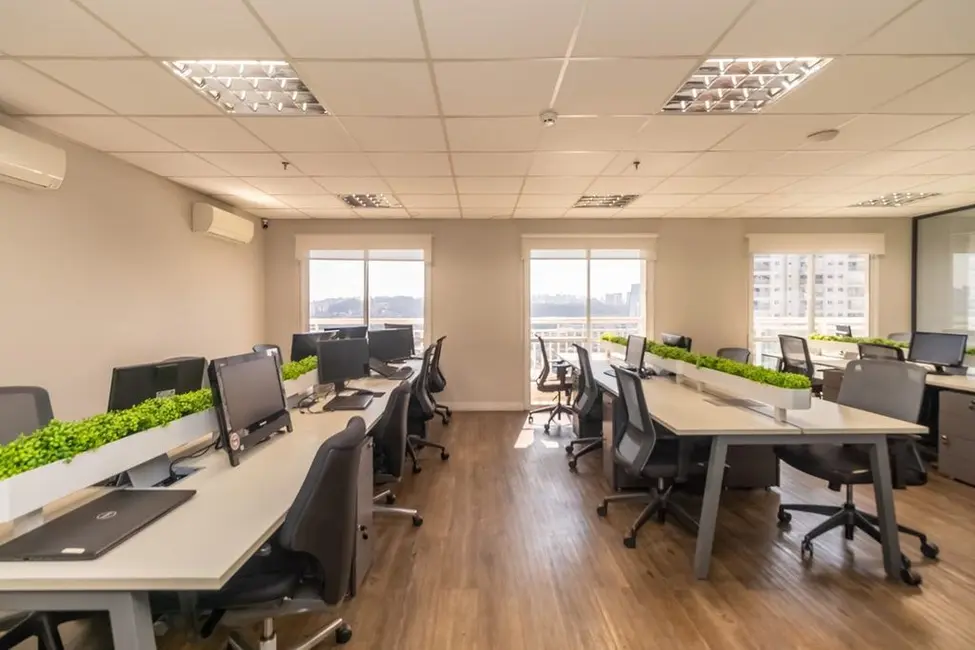 Sala Comercial à venda, 140m2 em Jardim Promissão, São Paulo - SP - imagem 8 Foto 8 de Sala Comercial à venda, 140m2 em Jardim Promissão, São Paulo - SP