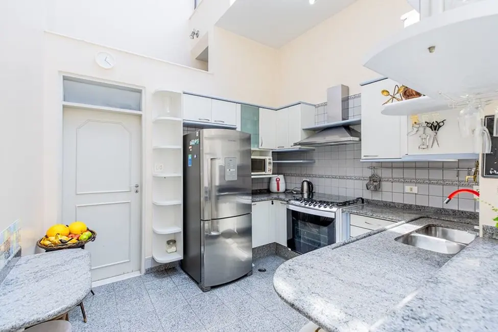 Casa de Condomínio com 4 quartos à venda, 350m2 em Alto da Boa Vista, São Paulo - SP - imagem 3 Foto 3 de Casa de Condomínio com 4 quartos à venda, 350m2 em Alto da Boa Vista, São Paulo - SP