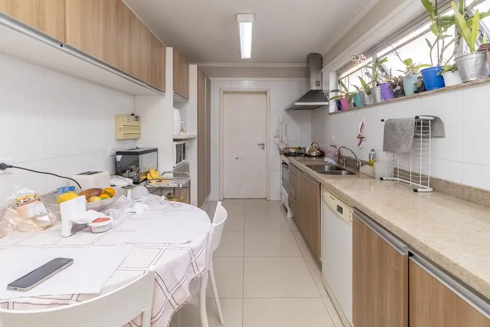 Foto 5 de Apartamento com 4 quartos à venda, 143m2 em Cerqueira César, São Paulo - SP