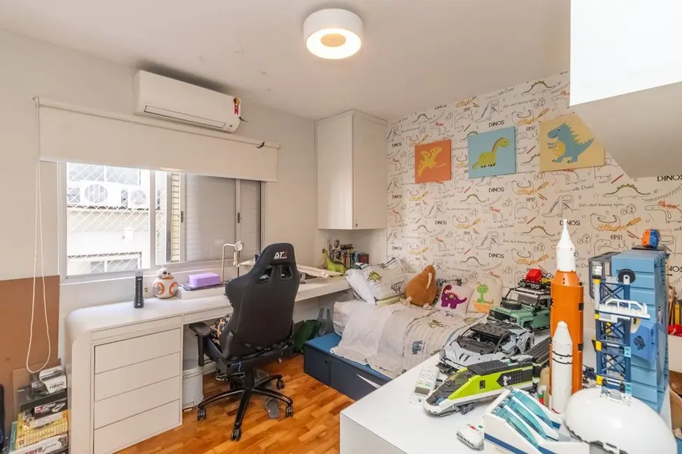 Foto 9 de Apartamento com 4 quartos à venda, 143m2 em Cerqueira César, São Paulo - SP