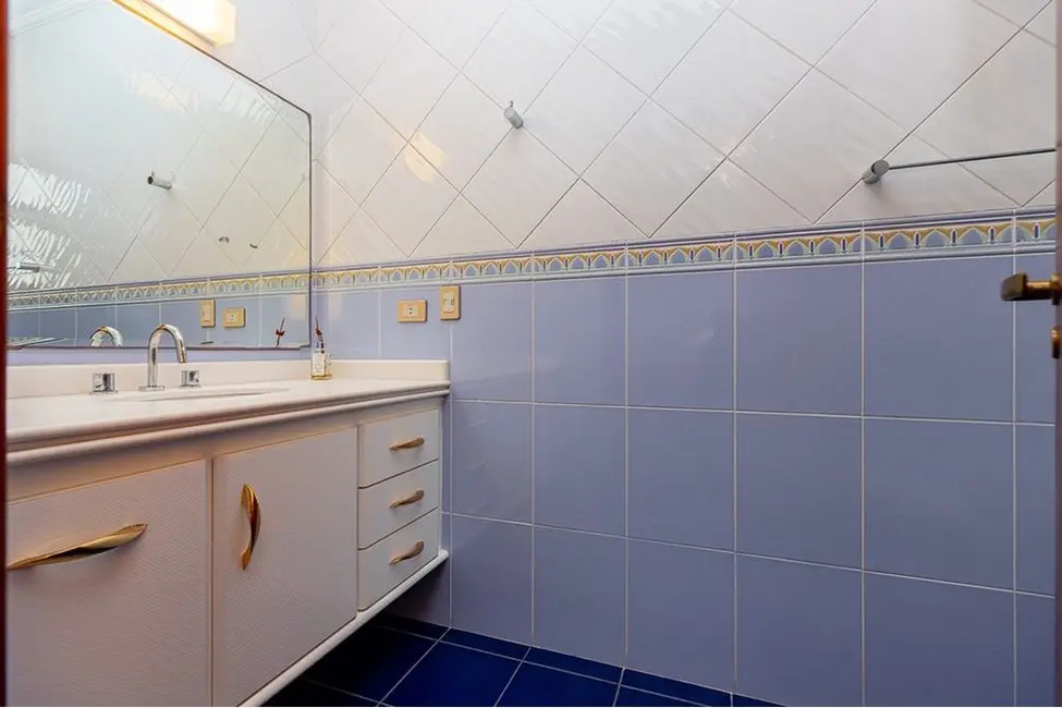 Casa de Condomínio com 5 quartos à venda, 425m2 em Morumbi, São Paulo - SP - imagem 2 Foto 2 de Casa de Condomínio com 5 quartos à venda, 425m2 em Morumbi, São Paulo - SP