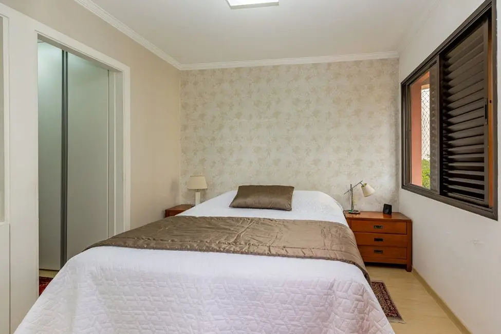 Foto 3 de Apartamento com 3 quartos à venda, 151m2 em Vila Nova Conceição, São Paulo - SP