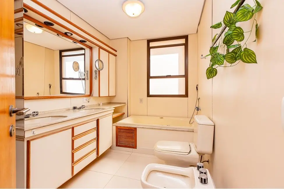 Apartamento com 4 quartos à venda, 200m2 em Brooklin Novo, São Paulo - SP - imagem 4 Foto 4 de Apartamento com 4 quartos à venda, 200m2 em Brooklin Novo, São Paulo - SP