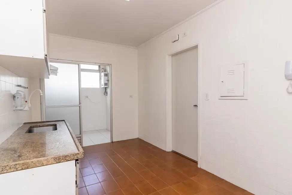 Foto 3 de Apartamento com 3 quartos à venda, 85m2 em Moema, São Paulo - SP