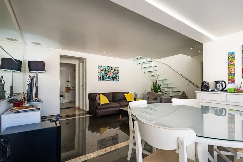 Foto 4 de Cobertura com 3 quartos à venda, 190m2 em Moema, São Paulo - SP