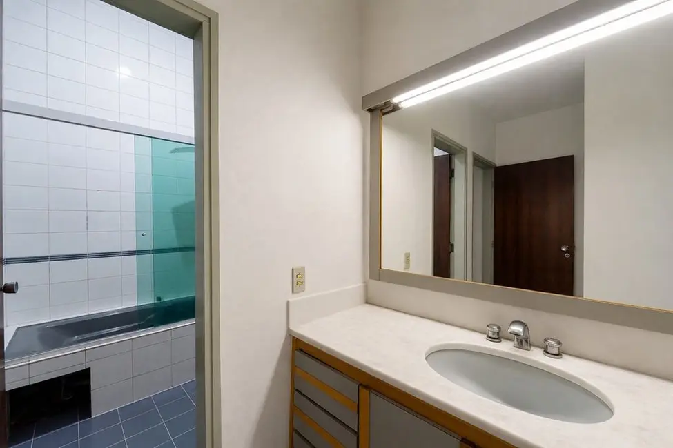 Casa de Condomínio com 3 quartos à venda, 10m2 em Vila Vianelo, Jundiai - SP - imagem 2 Foto 2 de Casa de Condomínio com 3 quartos à venda, 10m2 em Vila Vianelo, Jundiai - SP