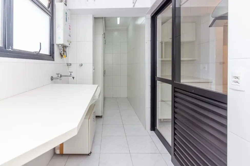 Foto 2 de Apartamento com 3 quartos à venda, 89m2 em Moema, São Paulo - SP