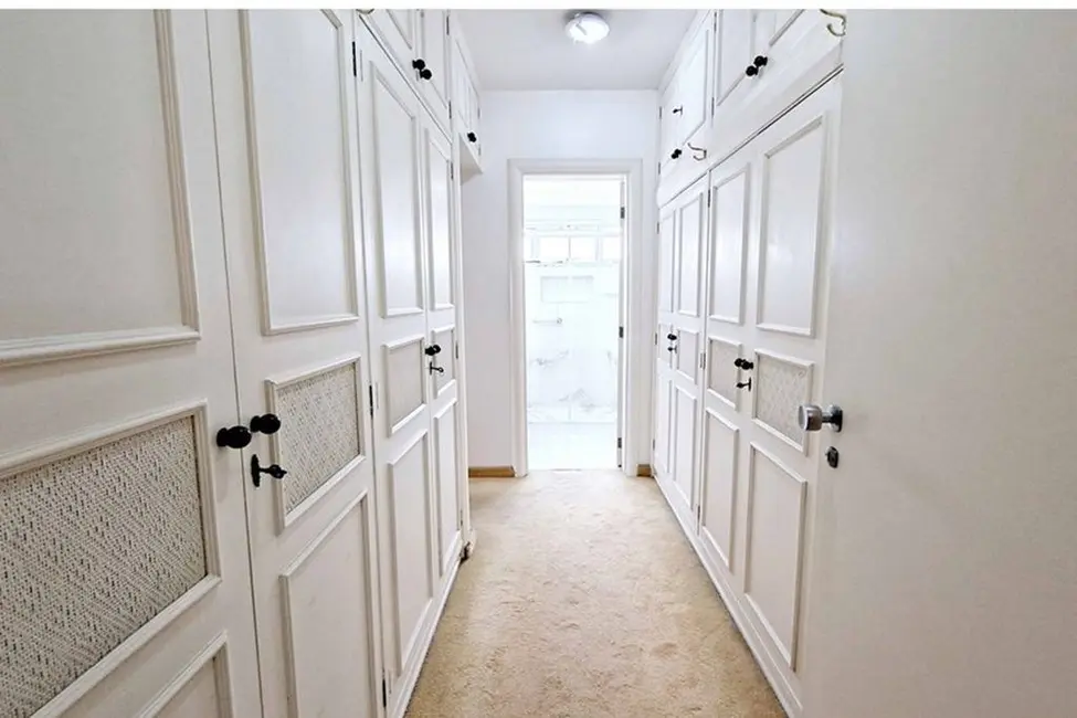 Foto 9 de Apartamento com 3 quartos à venda, 201m2 em Real Parque, São Paulo - SP