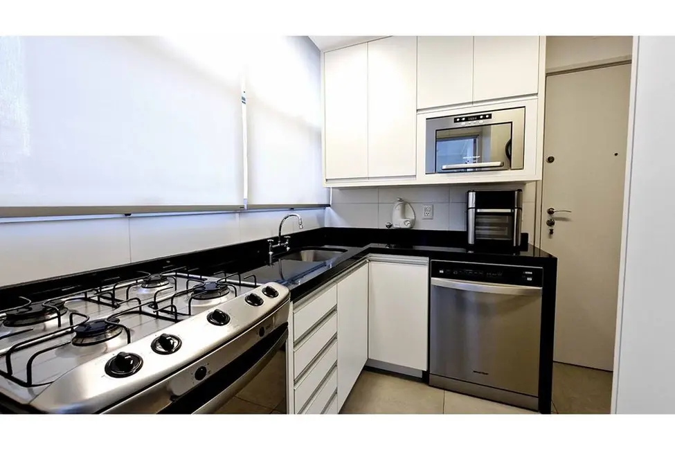 Foto 2 de Apartamento com 3 quartos à venda, 130m2 em Itaim Bibi, São Paulo - SP