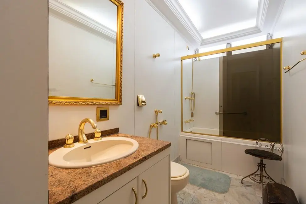 Apartamento com 3 quartos à venda, 182m2 em Cerqueira César, São Paulo - SP - imagem 5 Foto 5 de Apartamento com 3 quartos à venda, 182m2 em Cerqueira César, São Paulo - SP