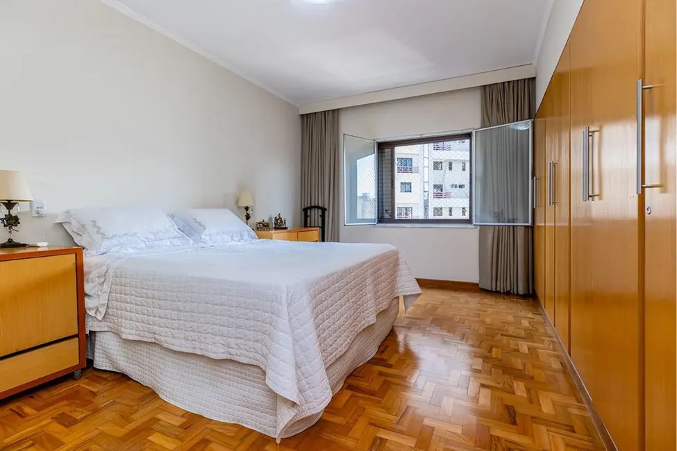 Apartamento com 3 quartos à venda, 187m2 em Itaim Bibi, São Paulo - SP - imagem 4 Foto 4 de Apartamento com 3 quartos à venda, 187m2 em Itaim Bibi, São Paulo - SP