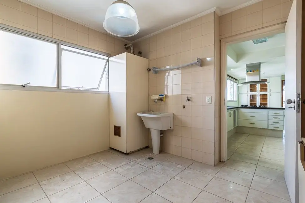 Foto 4 de Apartamento com 3 quartos à venda, 214m2 em Indianópolis, São Paulo - SP
