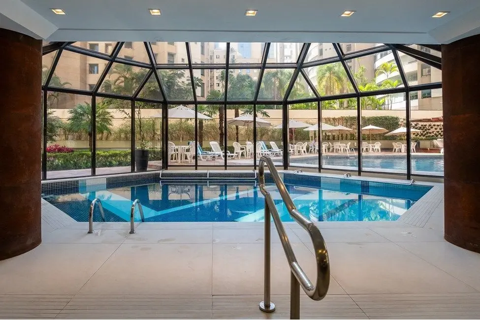 Foto 9 de Apartamento com 3 quartos à venda, 120m2 em Moema, São Paulo - SP